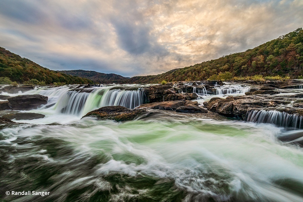 Image of Sandstone Falls in New River Gorge